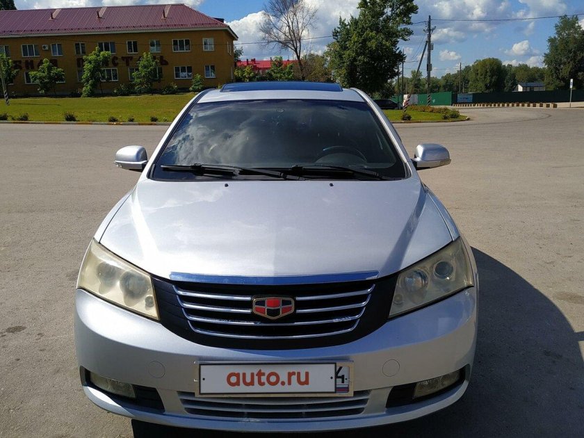 Джили эмгранд ec 7