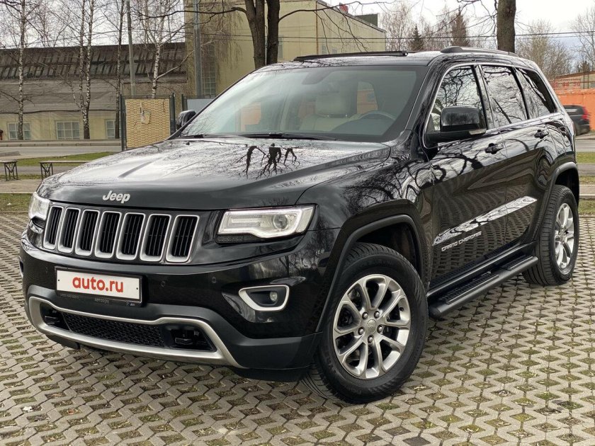 Jeep Grand Cherokee 2014 черный