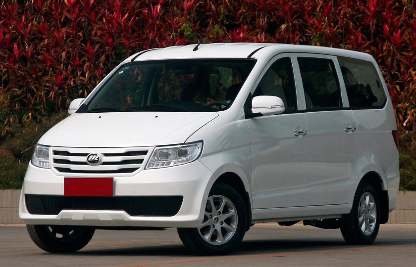 Китайский микроавтобус Лифан