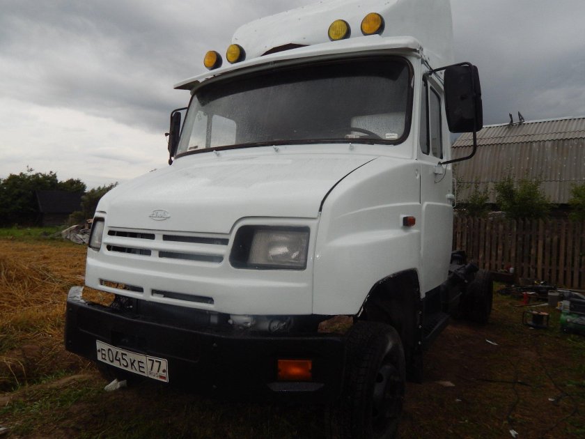 Козырек на ЗИЛ 5301 бычок