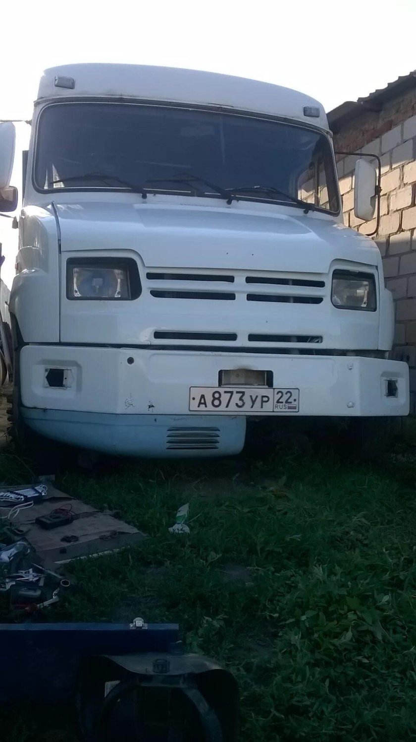 Бампер ЗИЛ бычок