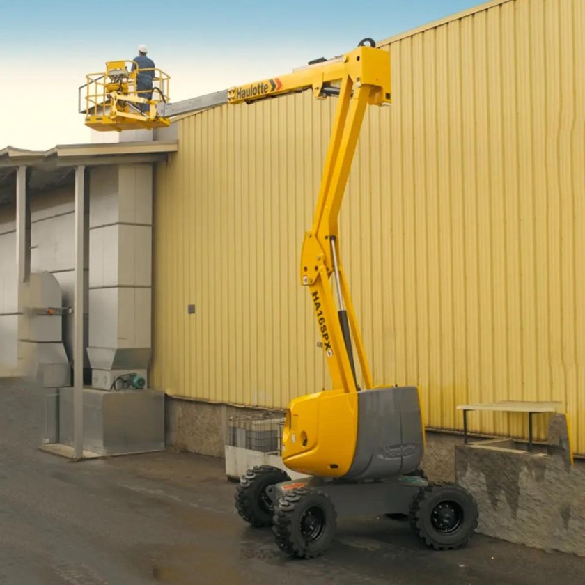 Самоходный коленчатый подъемник Haulotte