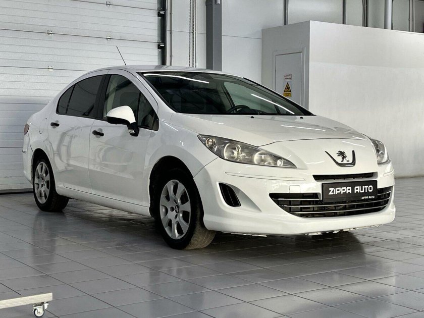 Peugeot 408 2012