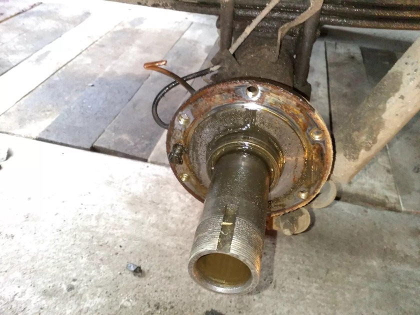 Цапфа ступицы УАЗ 469