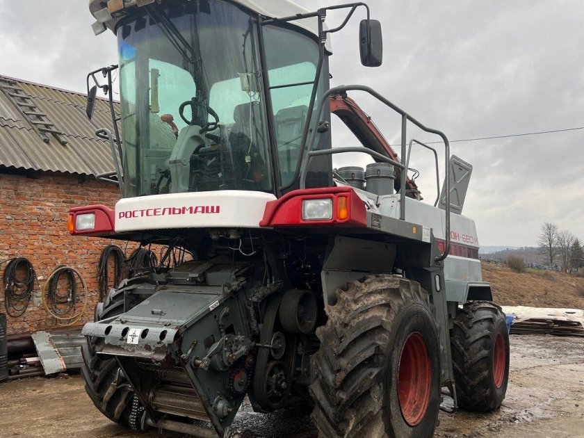 Кормоуборочный комбайн ростсельмаш дон 680м