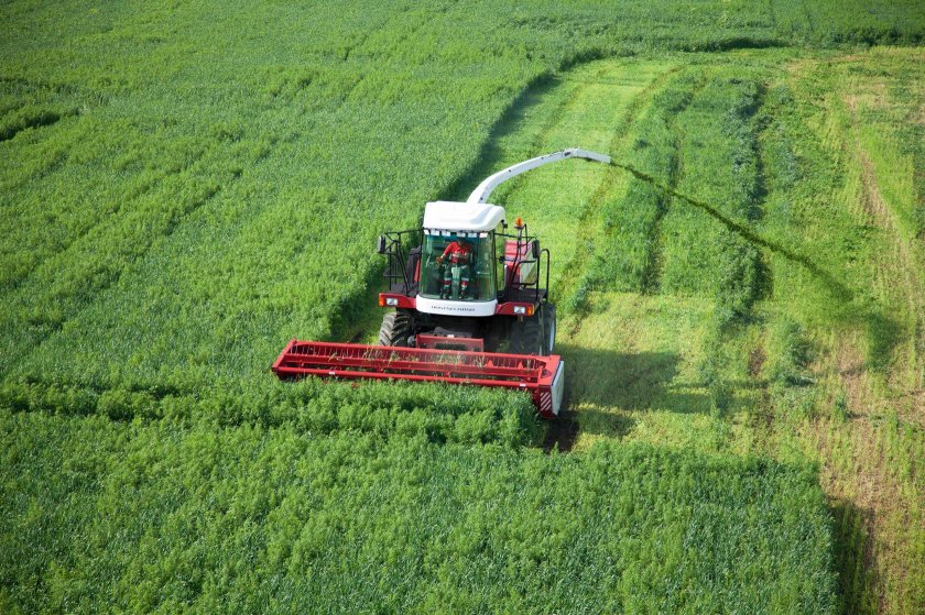 Кормоуборочный комбайн don 680m