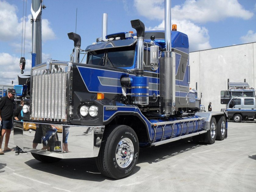 Тягач Кенворт c 500