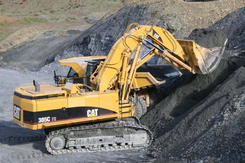 Caterpillar 385