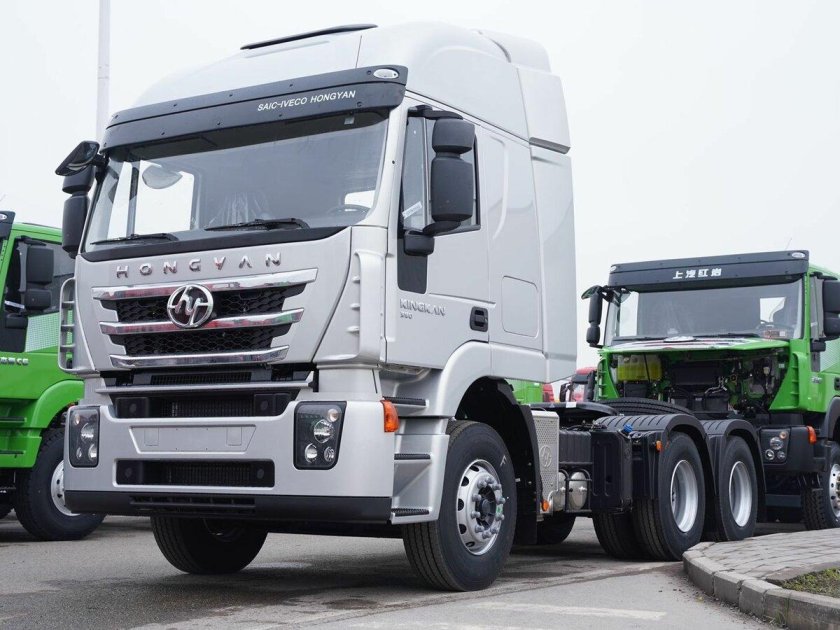 Седельный тягач 4x2 Hongyan SAIC-Iveco