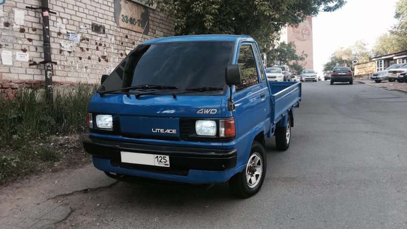 Toyota Lite Ace Truck 4wd
