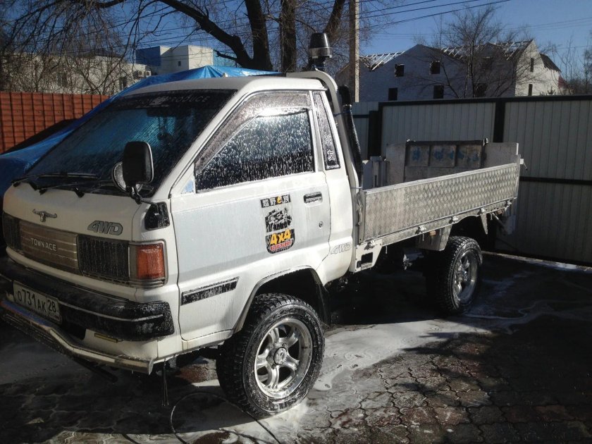 Toyota Town Ace грузовик