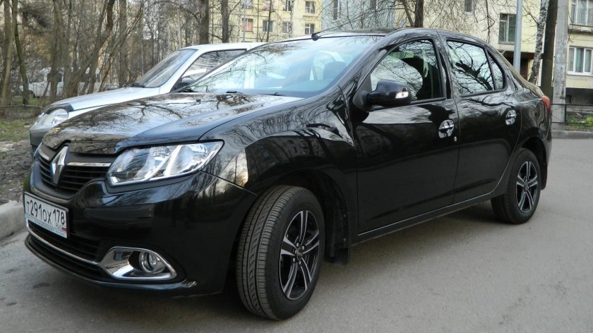 Renault Logan 2 черный