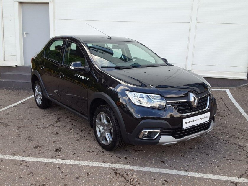 Рено Логан степвей 2021 черный