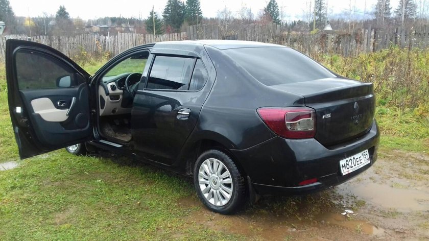 Рено Логан 2 черный