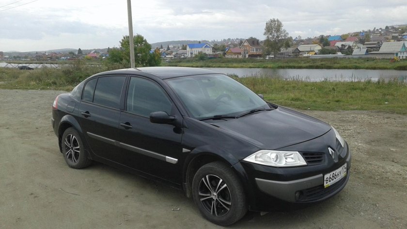 Рено Меган 2 черный