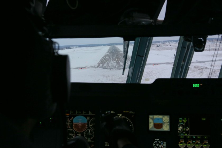 Ил 76 МД кабина стрелка