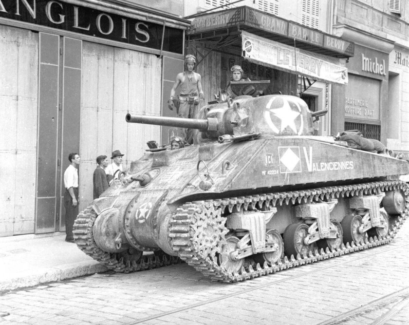 Танк Шерман м4а2