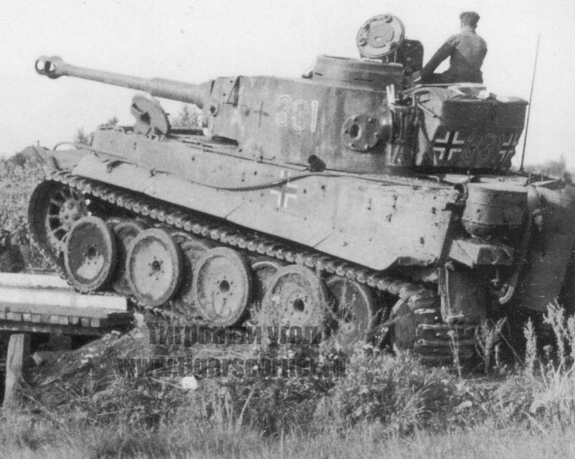 Танк тигр 332 SPZABT 503