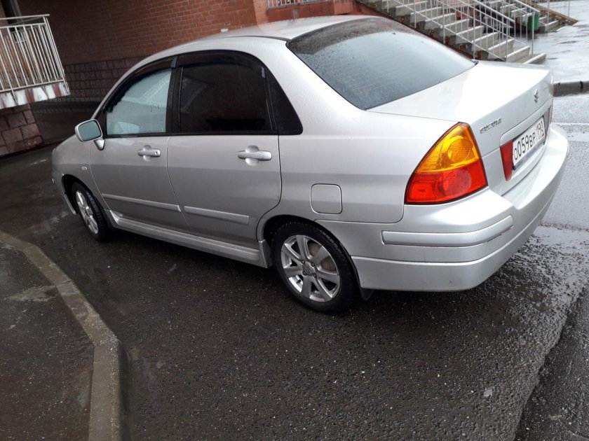 Сузуки Лиана 4х4 2007