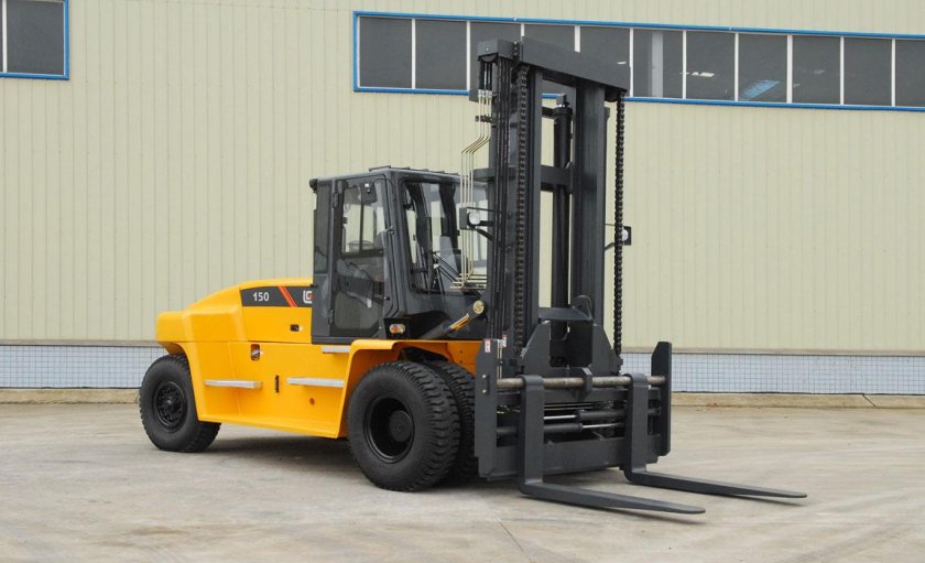 Характеристики Львовского погрузчика вилочного