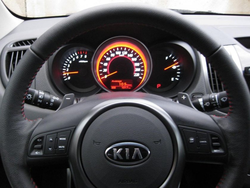 Приборная панель Kia Cerato 2012