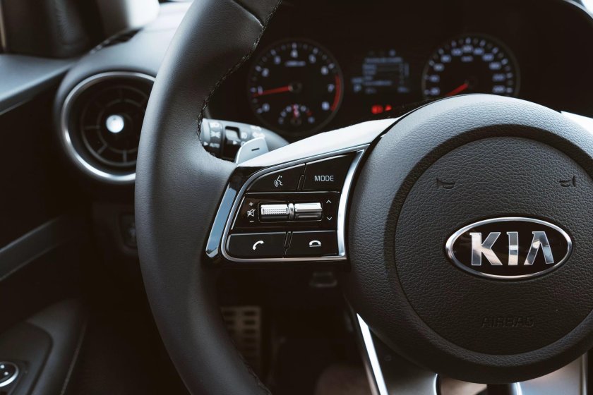 Руль Киа Церато 2019