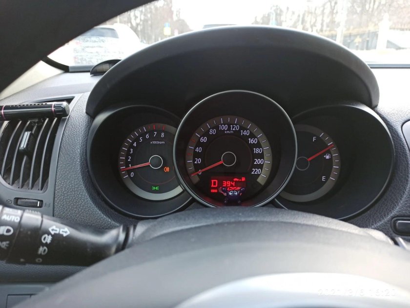 Приборная панель Cerato 2