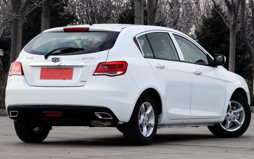 Geely emgrand ec 7 хэтчбек