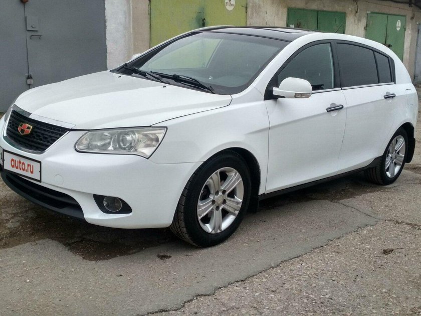 Geely ec7 белый