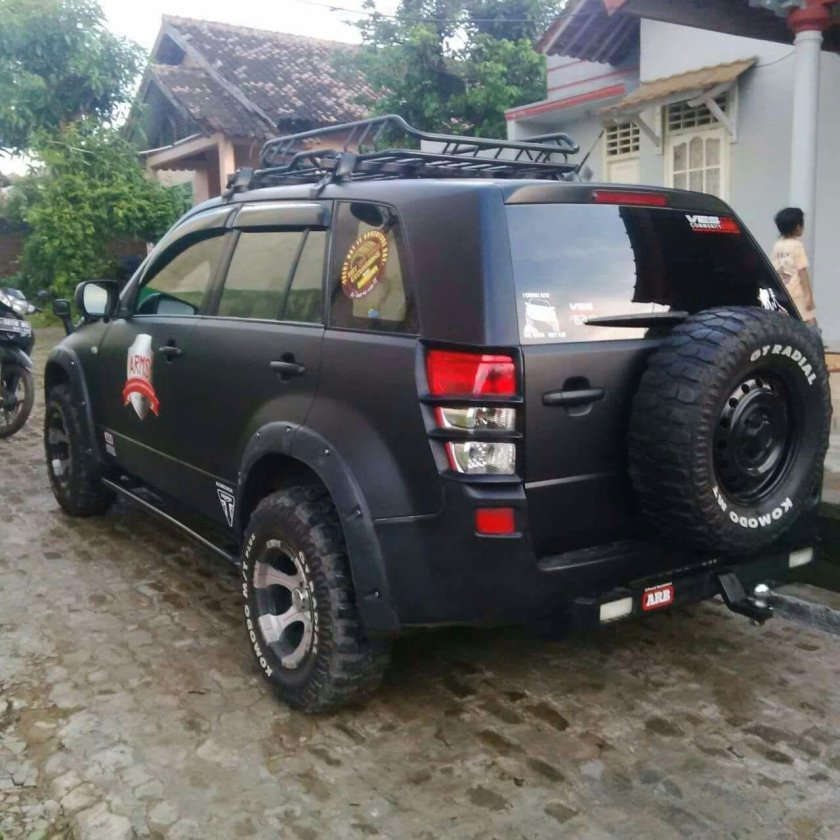 Suzuki Grand Vitara 2007 off Road Tuning