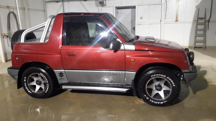 Suzuki Vitara 1