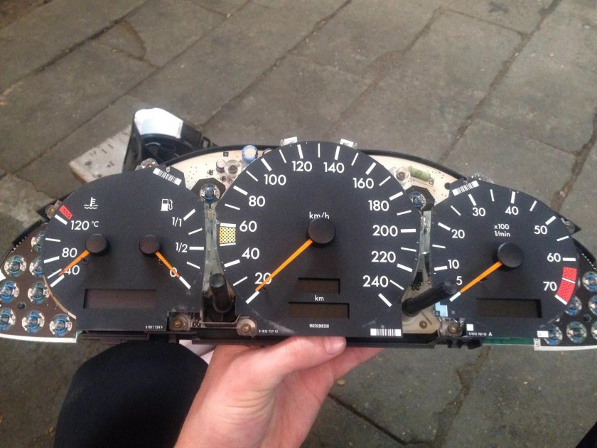 Панель приборов Мерседес 202