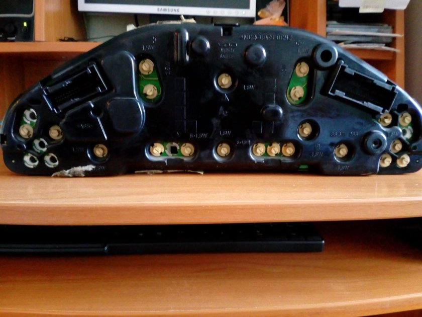 Лампочки подсветки приборной панели Мерседес w210