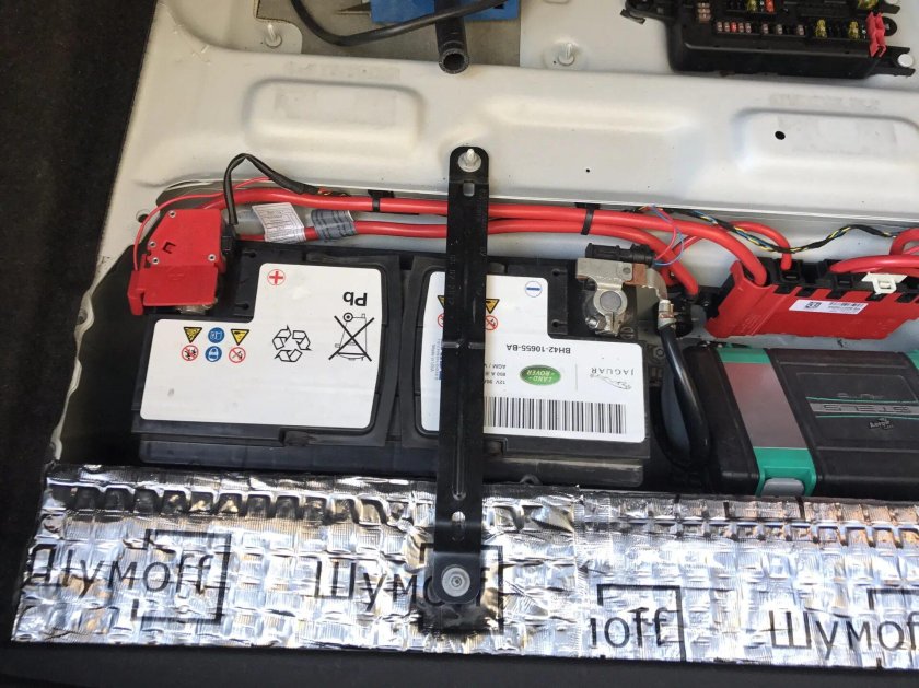 BMW f20 аккумулятор