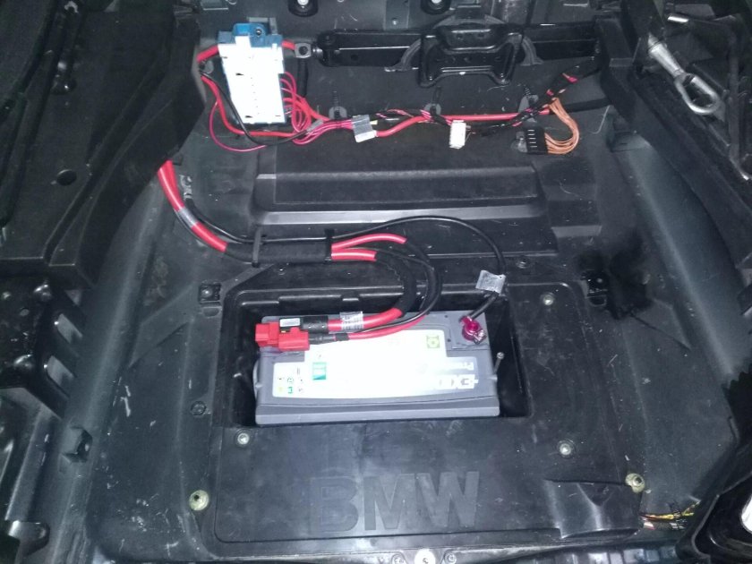 АКБ БМВ х5 е70