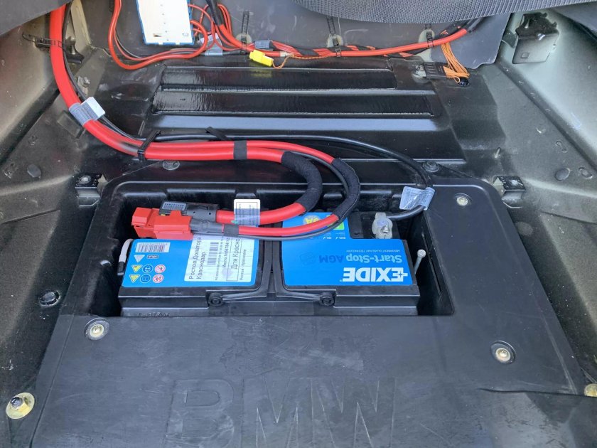 BMW x5 e53 АКБ