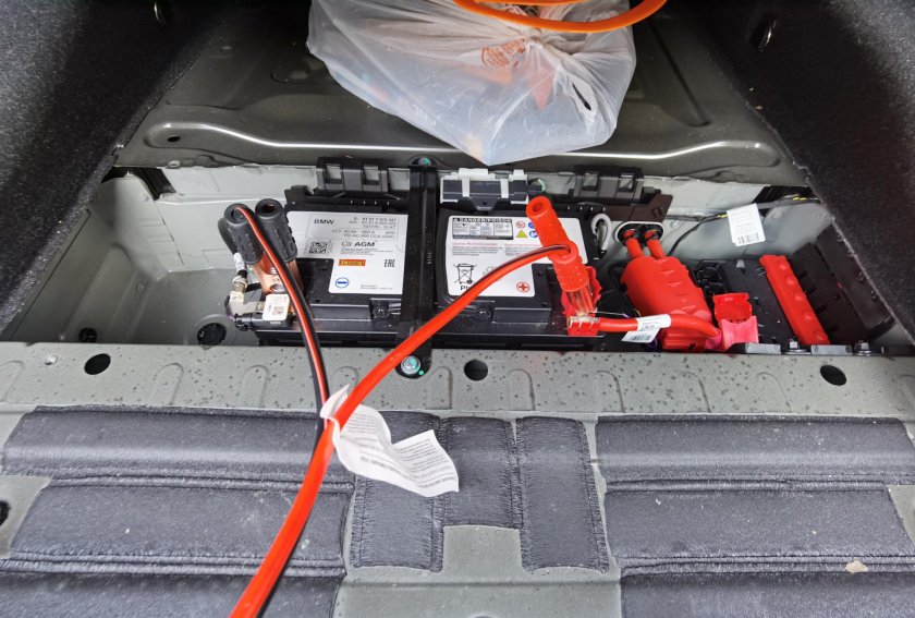 Аккумулятор БМВ g30