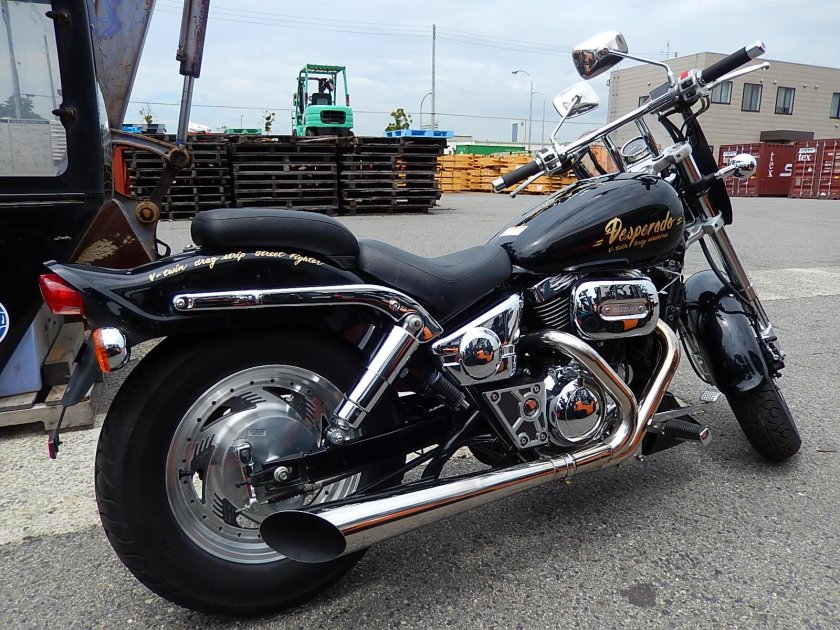 Мотоцикл Suzuki Desperado 400