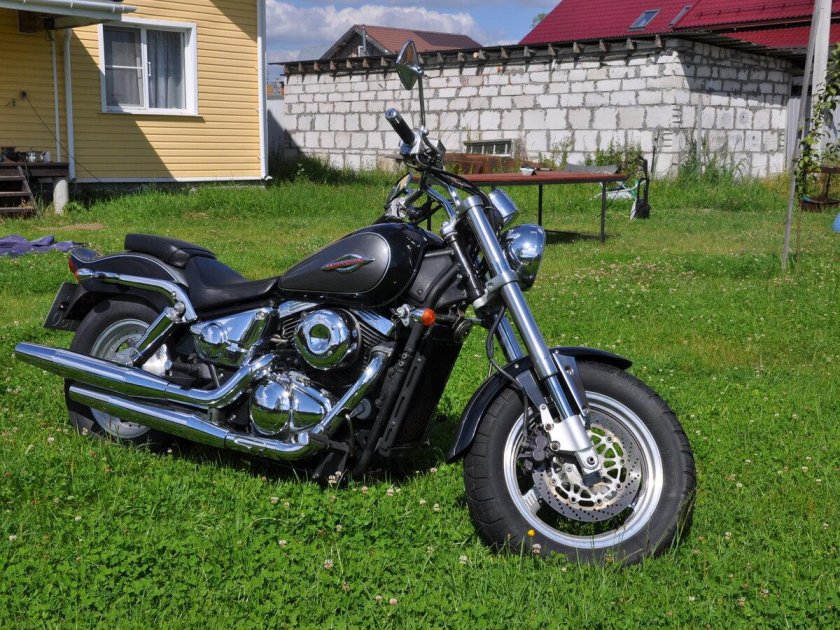 Suzuki desperado vz 400