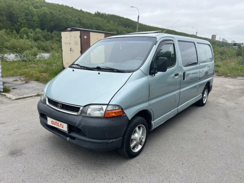 Toyota Hiace xh10