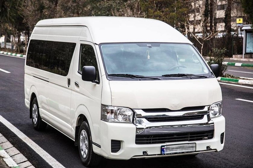 Toyota hiace h 200