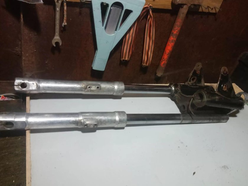 Вилка ИЖ ПС на ИЖ Планета 5