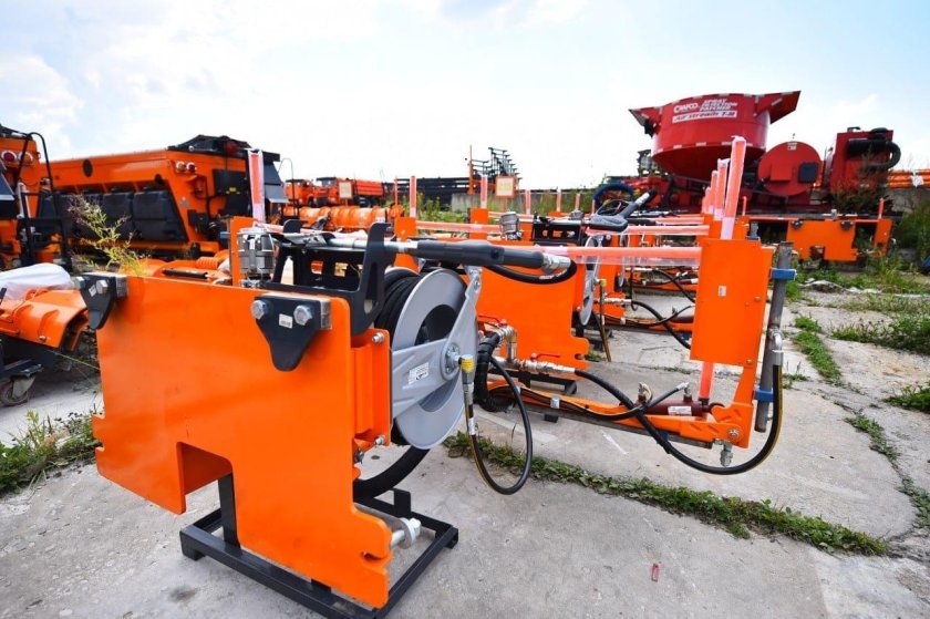 Машина дорожная