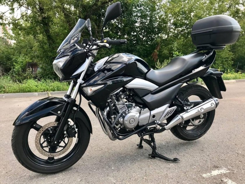 Мотоцикл Suzuki gw250