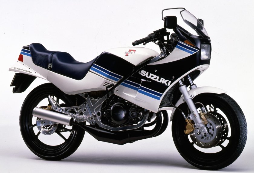 Мотоцикл Suzuki rg250
