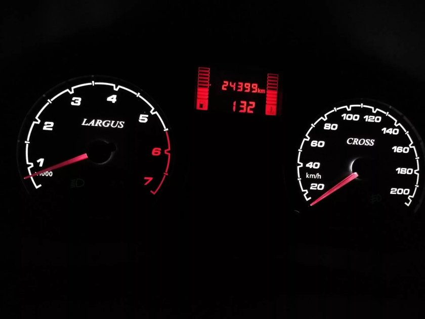 Пересвет приборной панели Ларгус