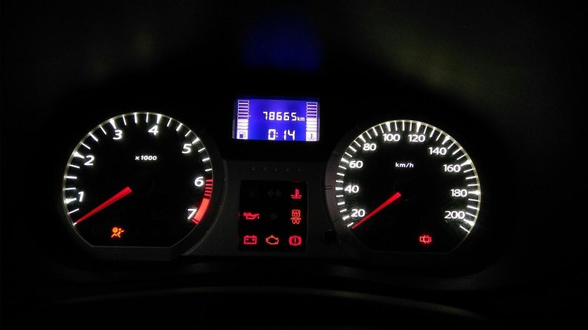 Пересвет приборной панели Ларгус