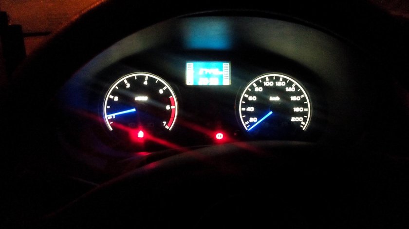 Пересвет панели Ларгус