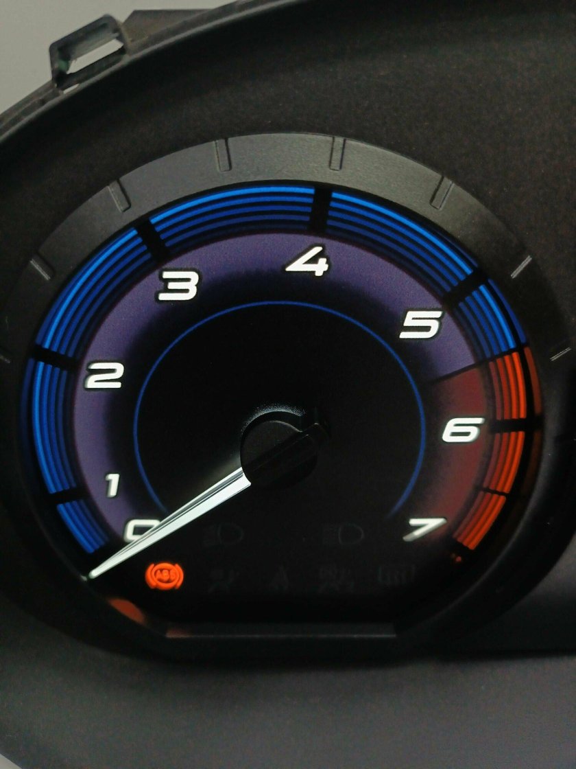 Щиток Ларгус