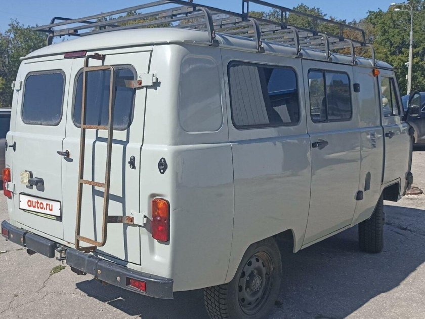 Уаз фургон 3741 буханка